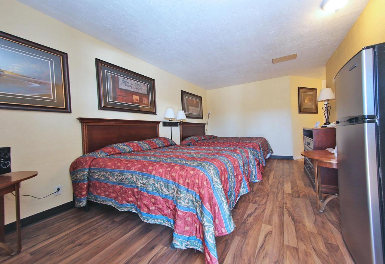 Guest Ranch Motel Cheyenne Exterior photo